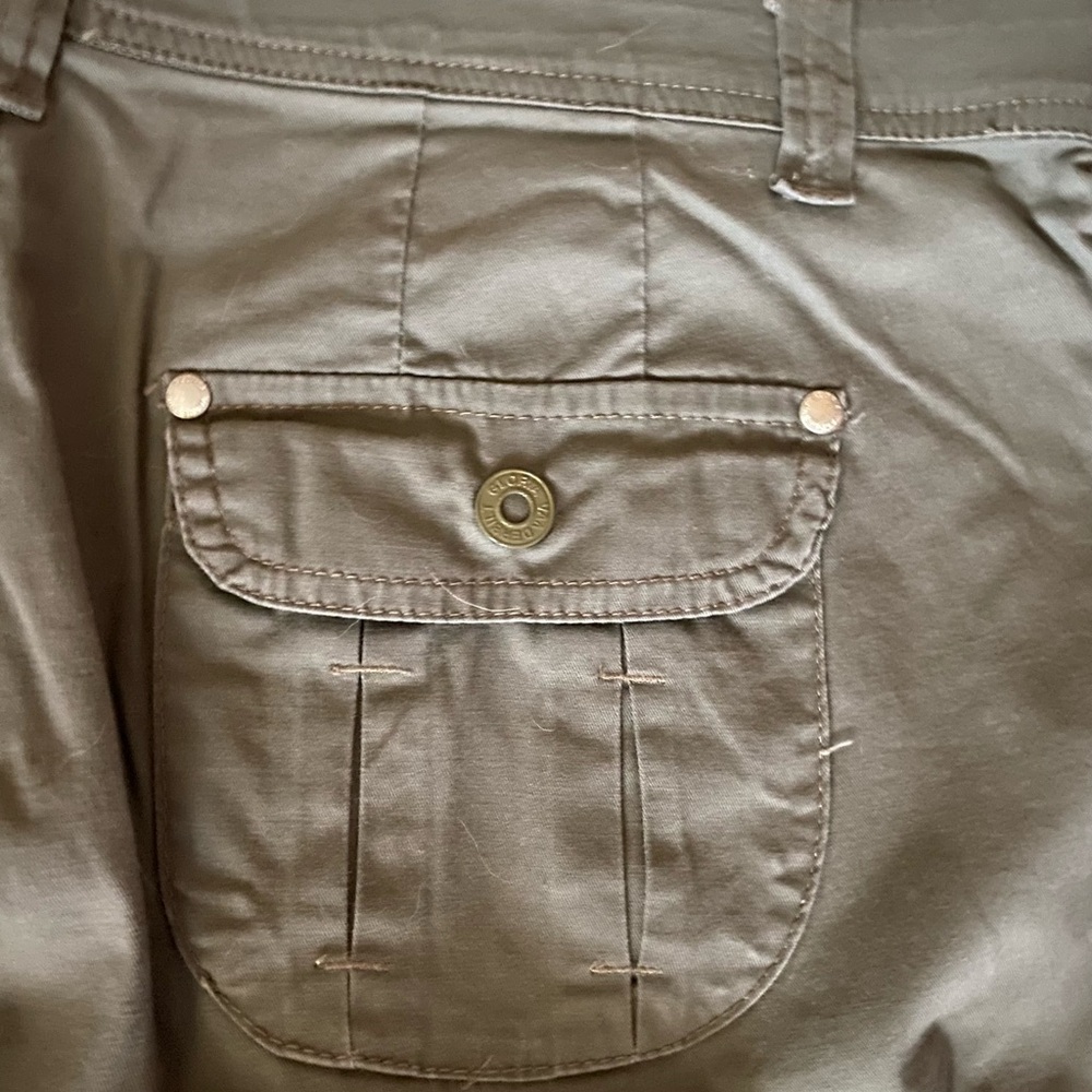 Gloria Vanderbilt 12 Capri Pants Army Green Comfort Elastic Waist Stretch Capris - Picture 6 of 8